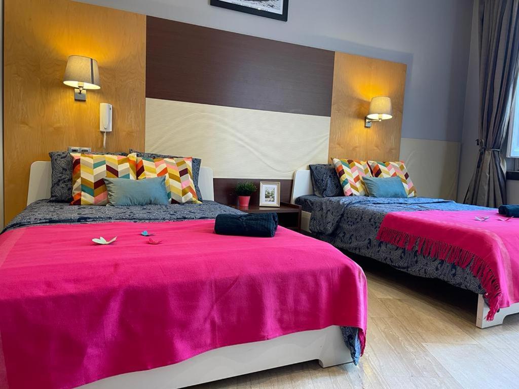 By La Rambla Rooms Барселона Екстер'єр фото