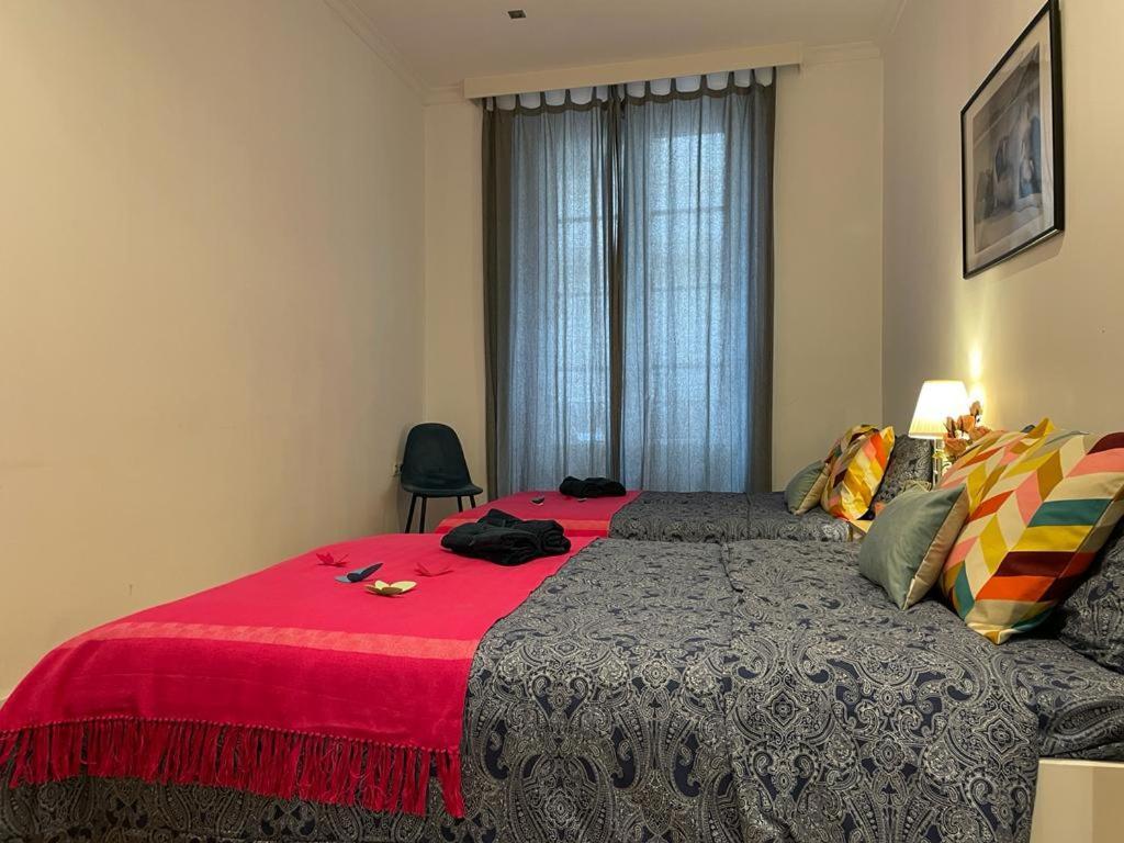 By La Rambla Rooms Барселона Екстер'єр фото